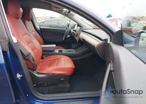 2022 Tesla Model Y Long Range Dual Motor All-Wheel Drive из США, поврежденный, VIN 7SAYGDEE3NF386600